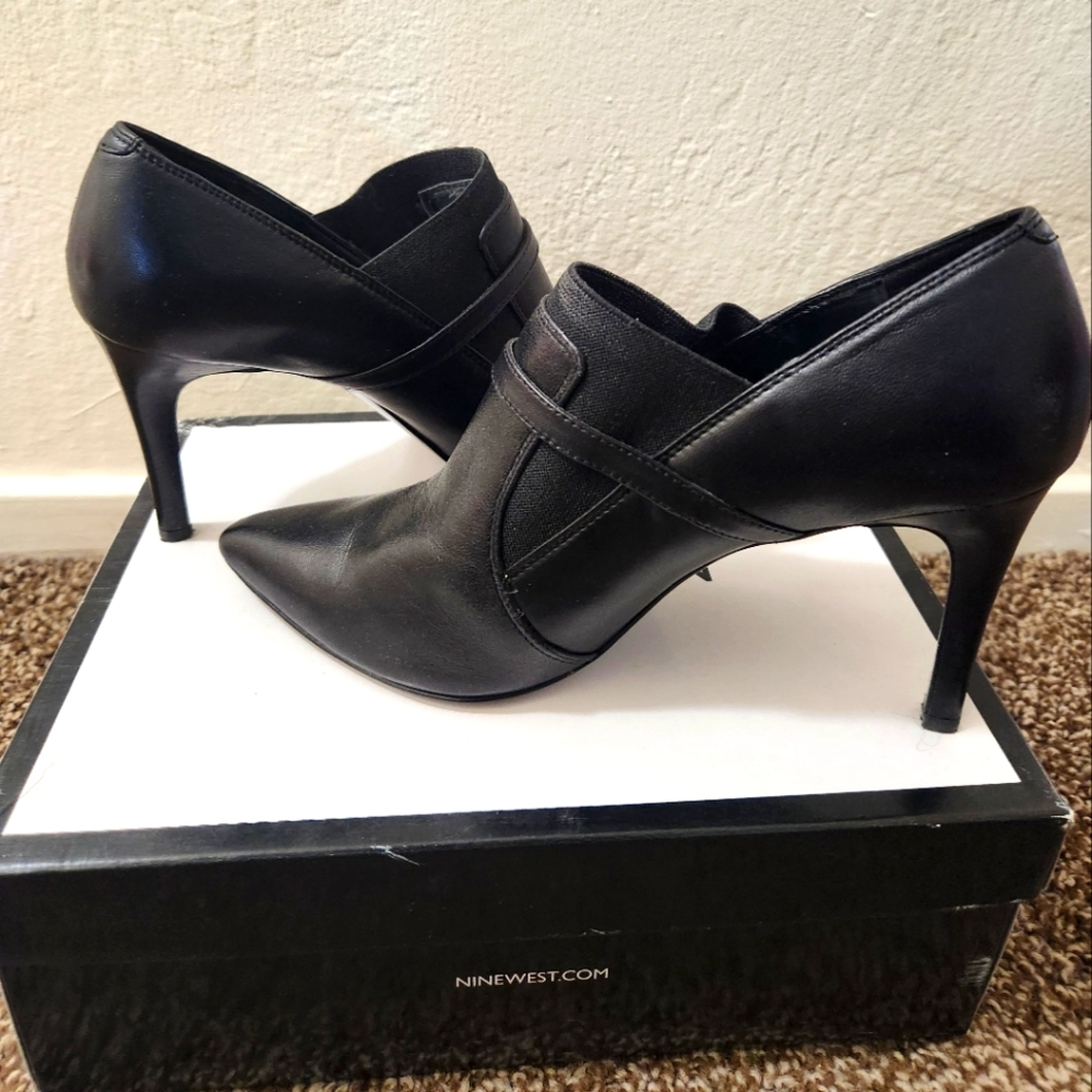 Nine West Women's shoes sz 9.5